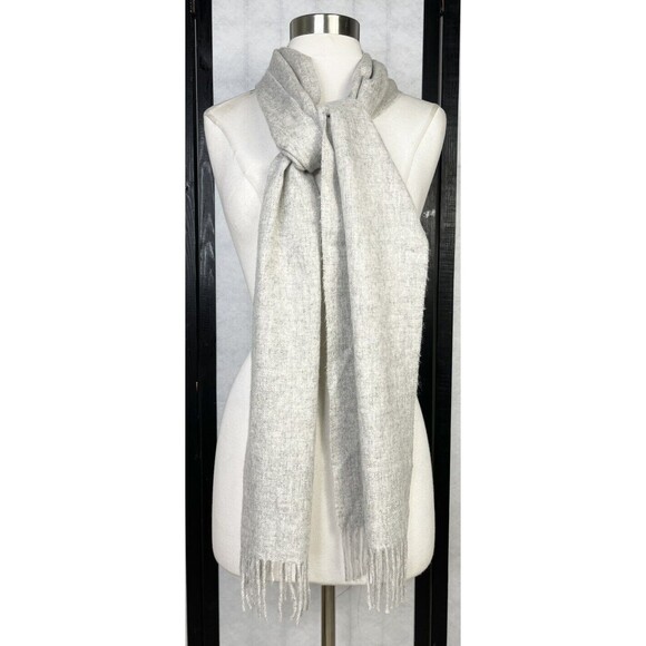 Barbour Men’s 100% Lambswool Scarf. One Size.